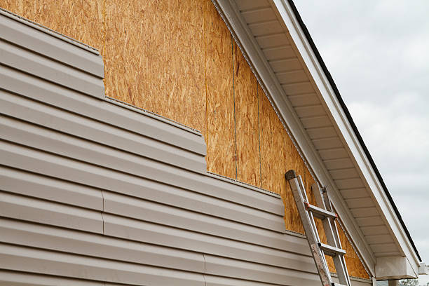 24/7 Emergency Siding Contractor experts in Jamestown, OH